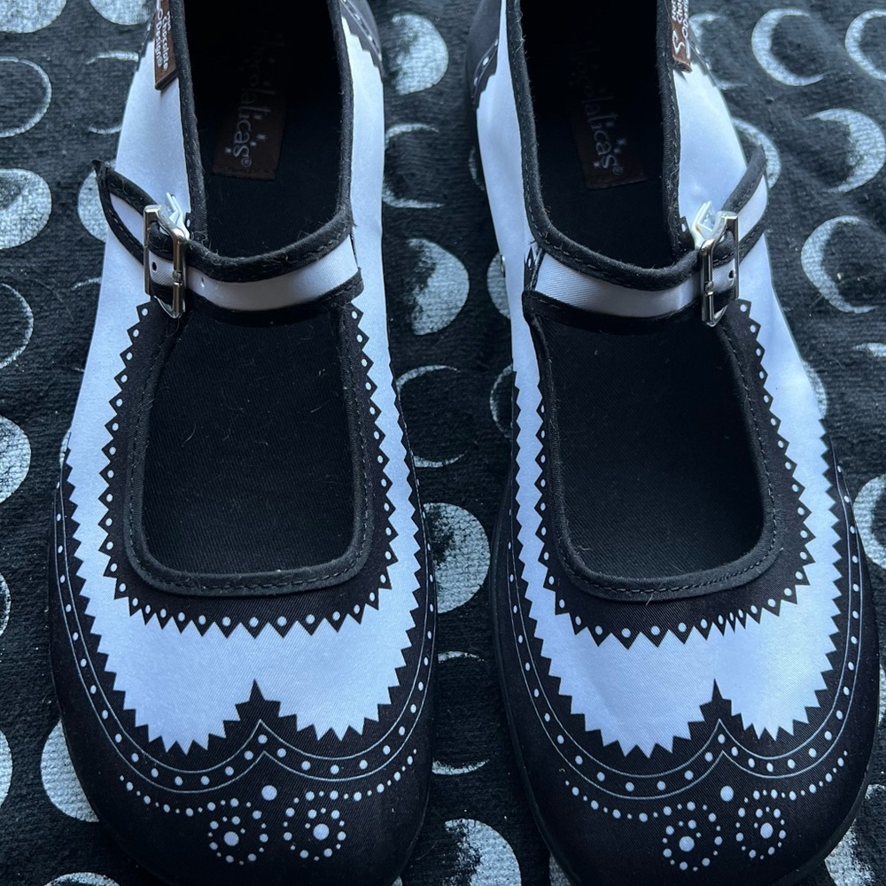 Hot Chocolate Design Chocolaticas® Havana Women's Mary Jane Flat